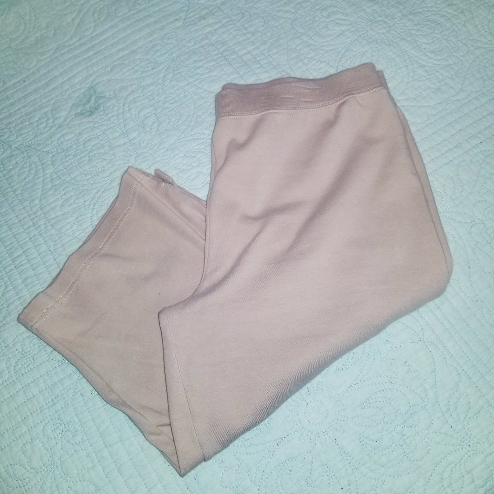 Beige Cropped Clam Digger Pull on Pants